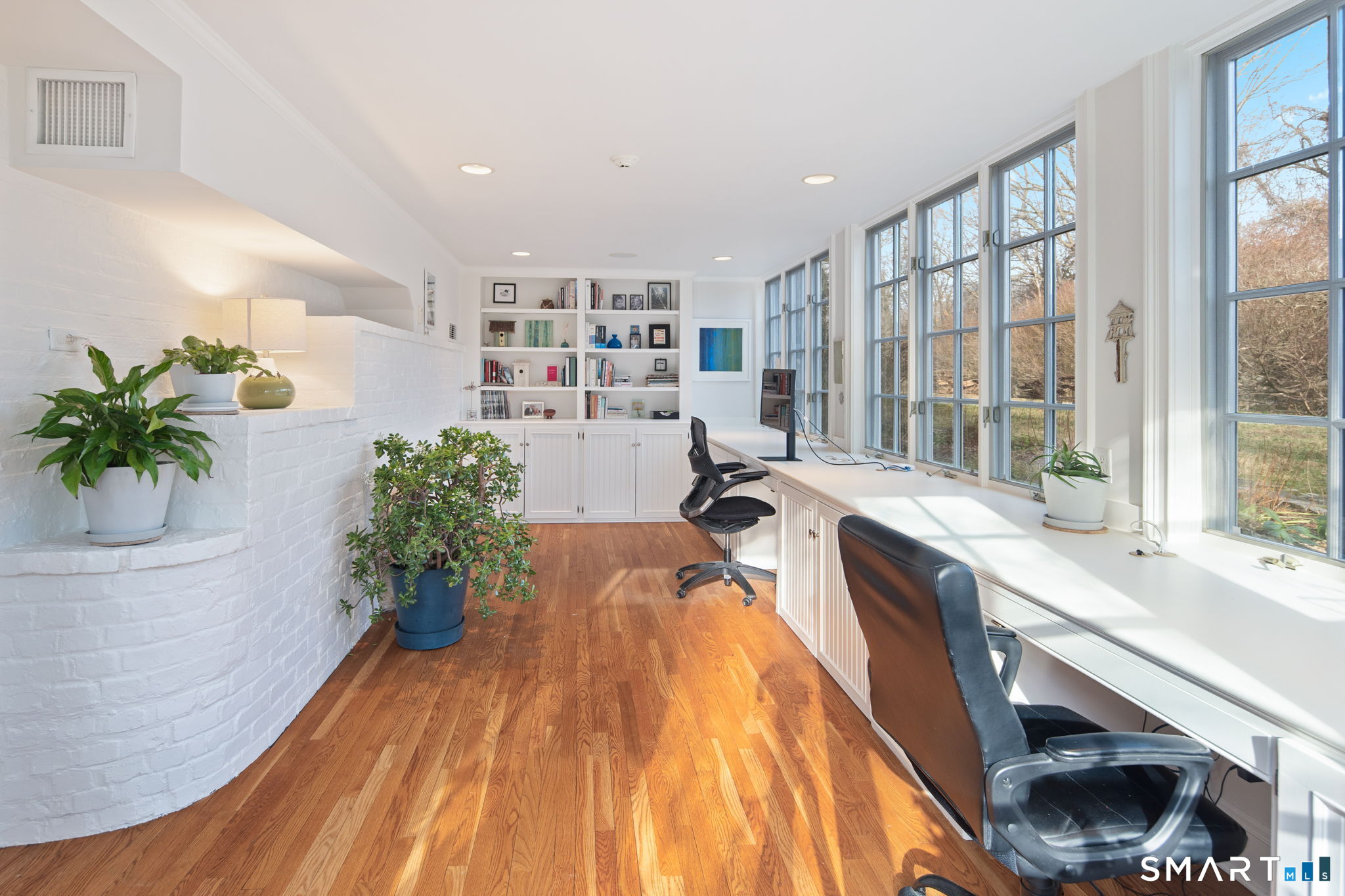 135 Comstock Hill Road