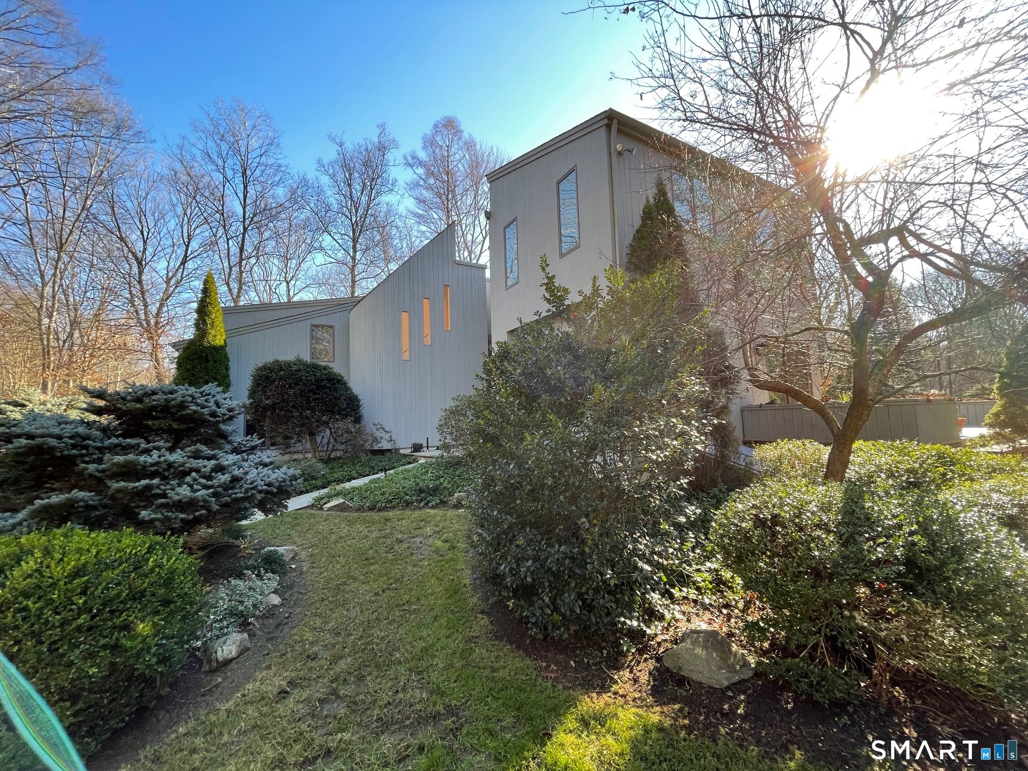 21 Olmstead Hill Road