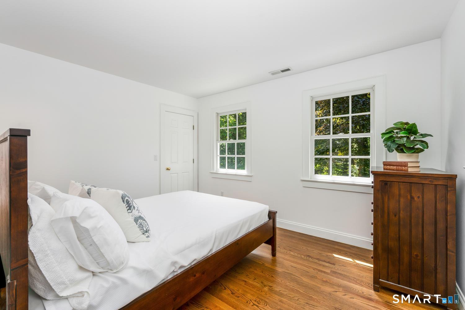 118 Old Kings Highway