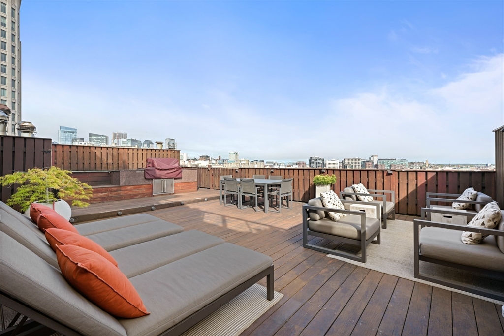 221 Columbus Ave # 301