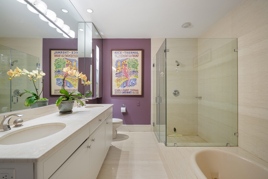 221 Columbus Ave # 301