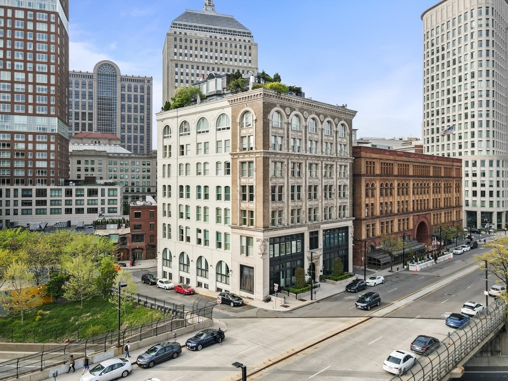 221 Columbus Ave # 301