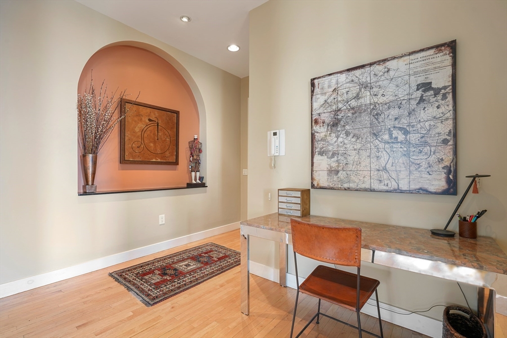 221 Columbus Ave # 301