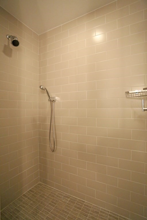 144 Lincoln Street # 4
