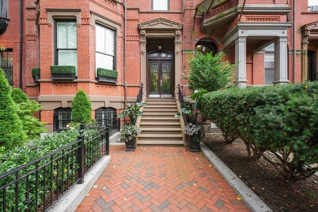 361 Beacon Street # 2