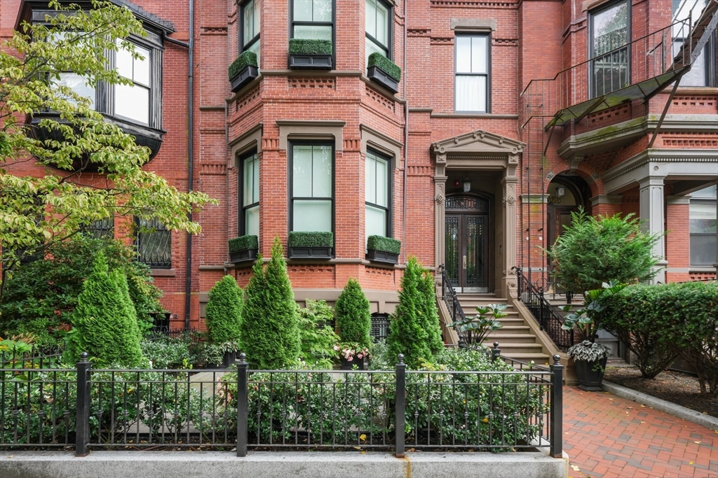 361 Beacon Street # 2