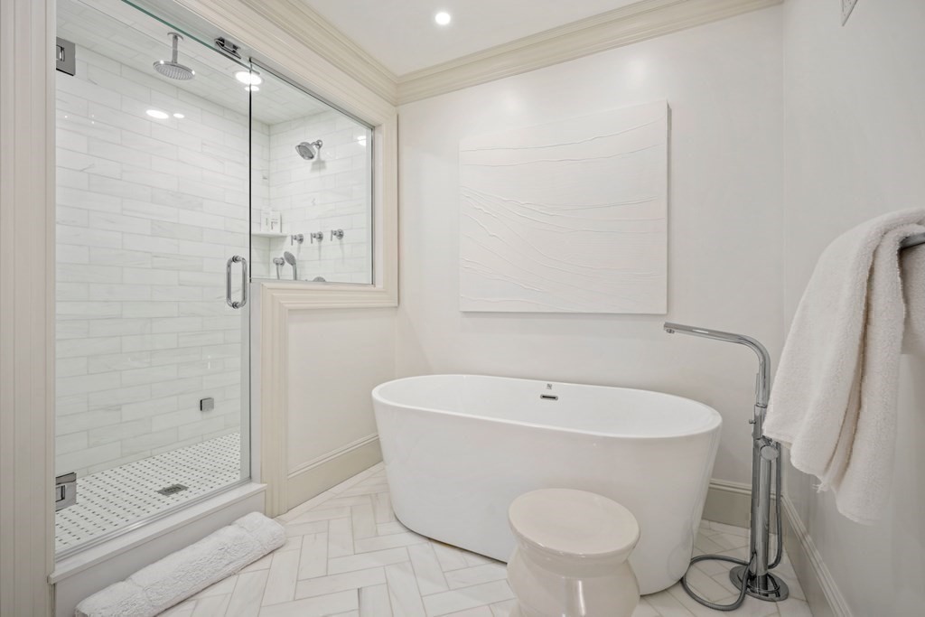 361 Beacon Street # 2