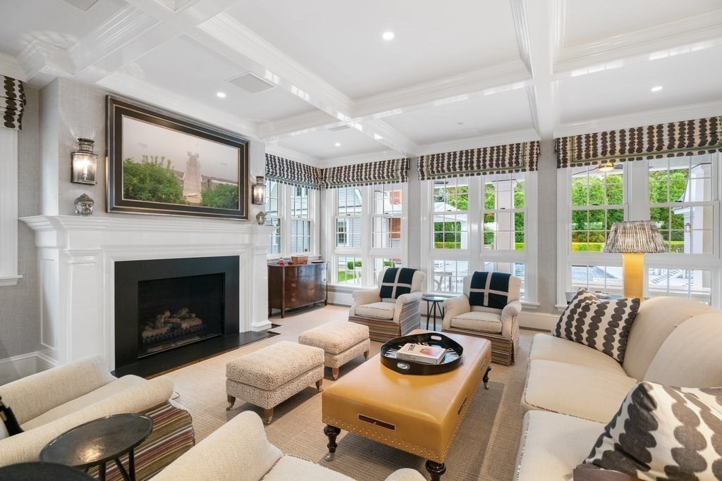 21 River Lane