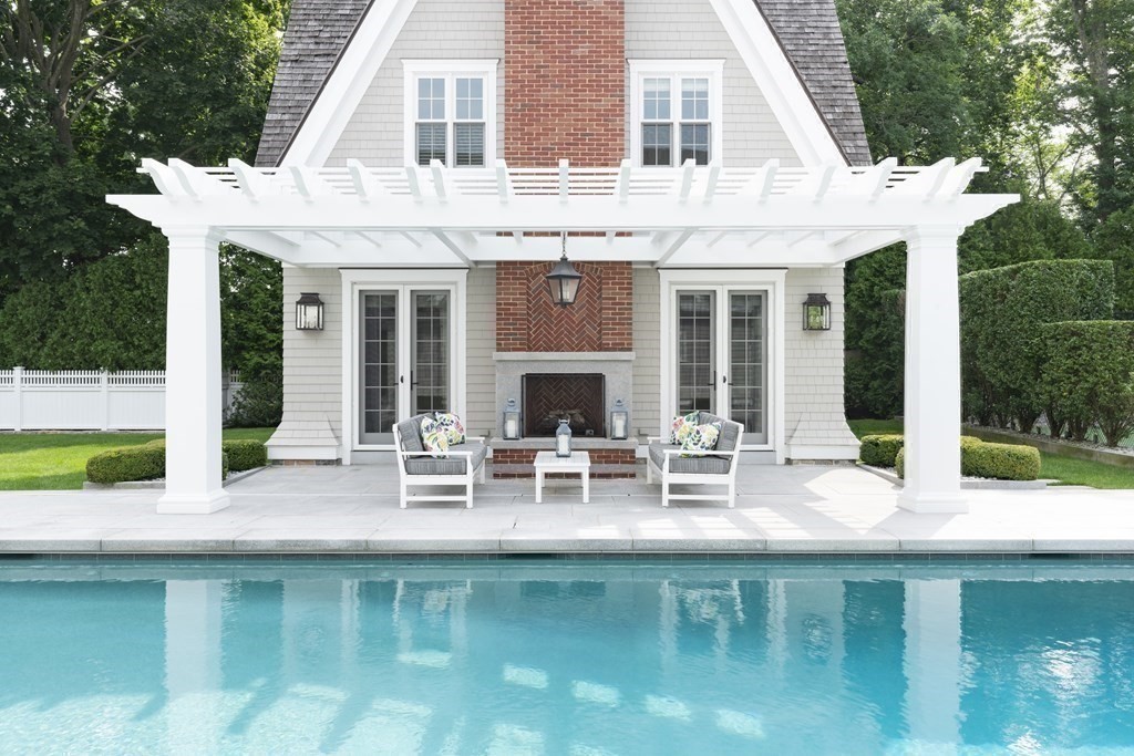 21 River Lane