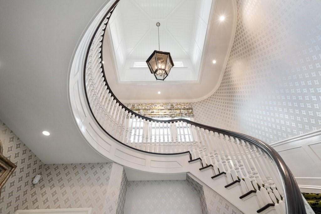 21 River Lane