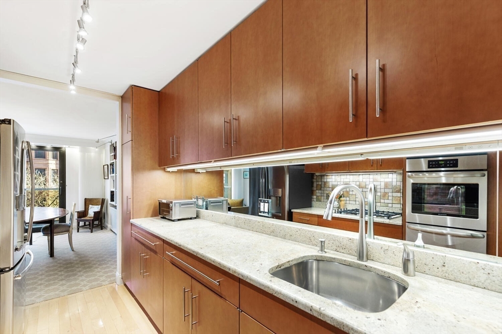 180 Beacon St # 4A