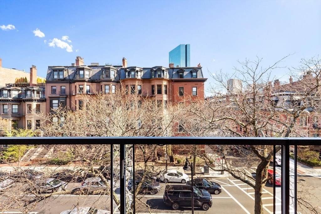 180 Beacon St # 4A