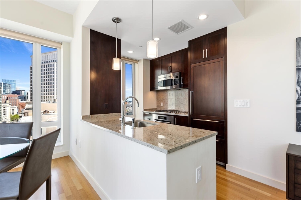 400 Stuart Street # 15K