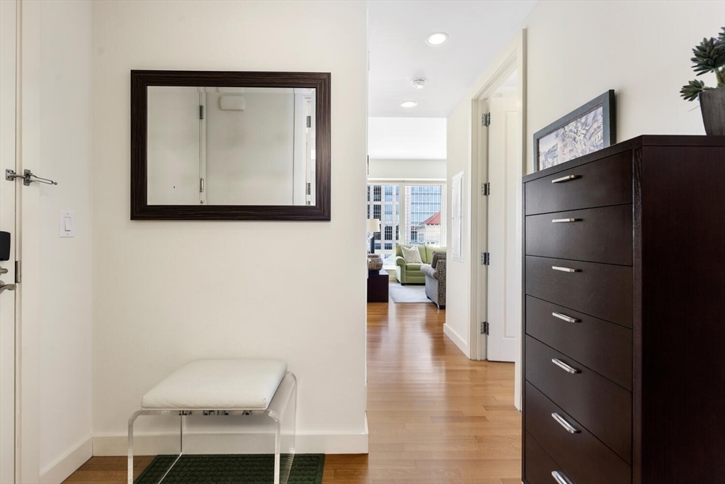 400 Stuart Street # 15K