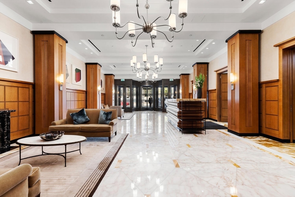 400 Stuart Street # 15K