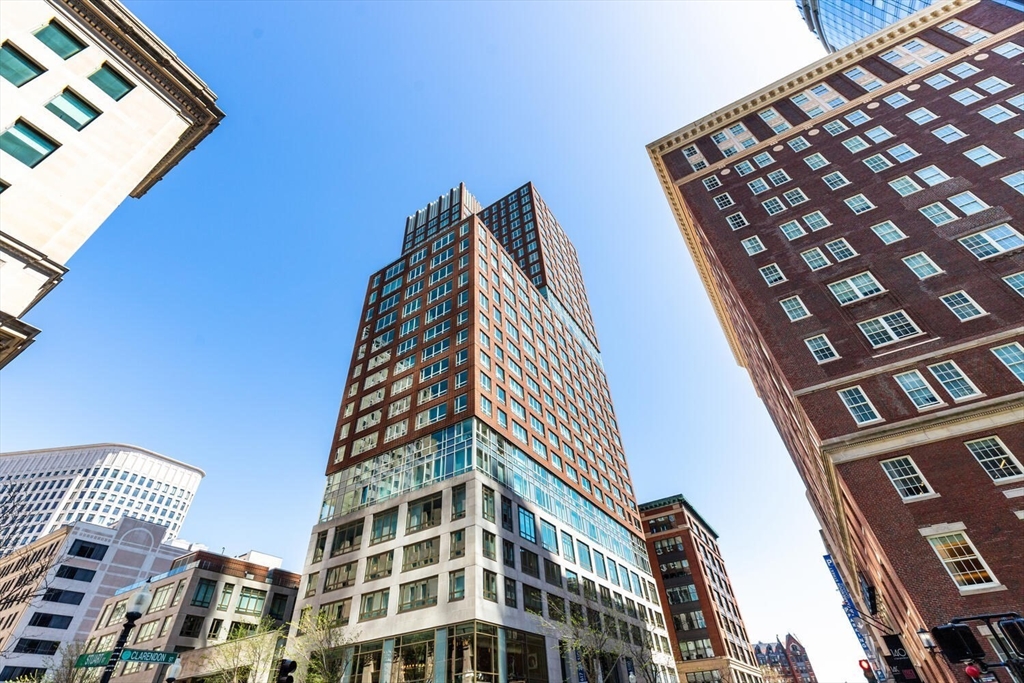 400 Stuart Street # 15K