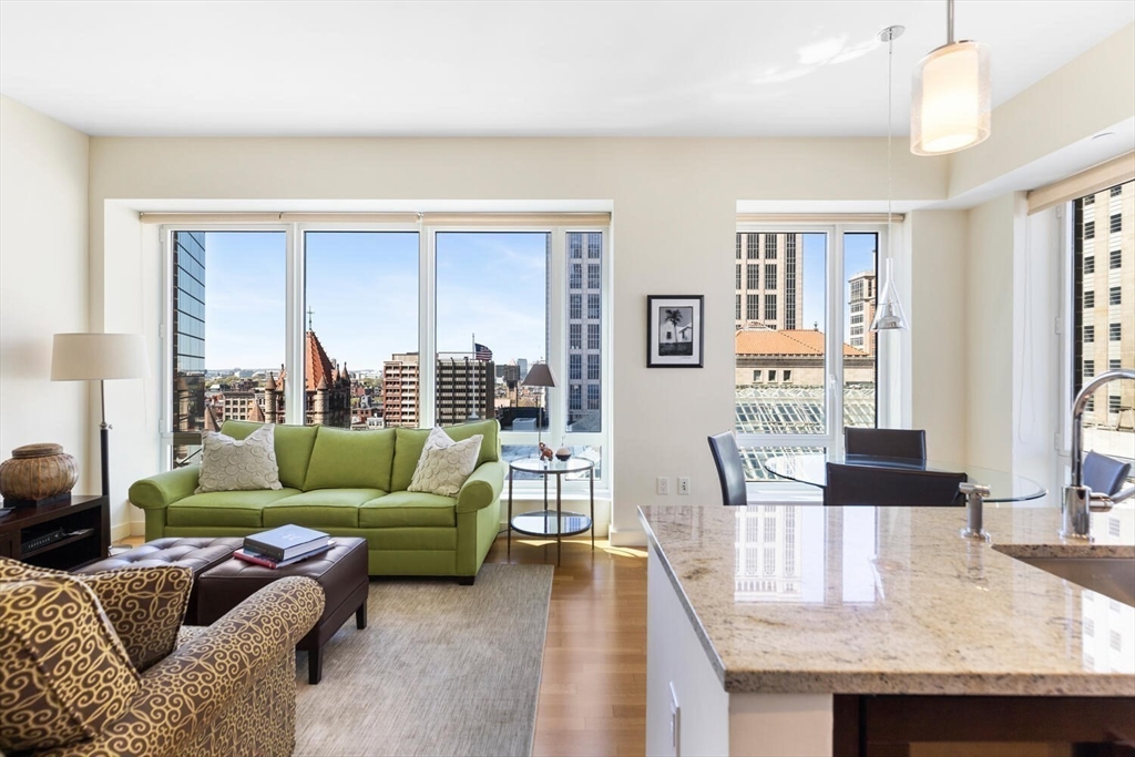 400 Stuart Street # 15K