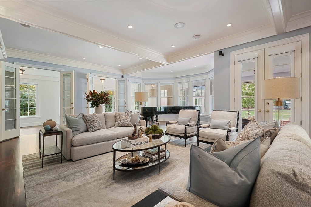 210 Monument Farm Road