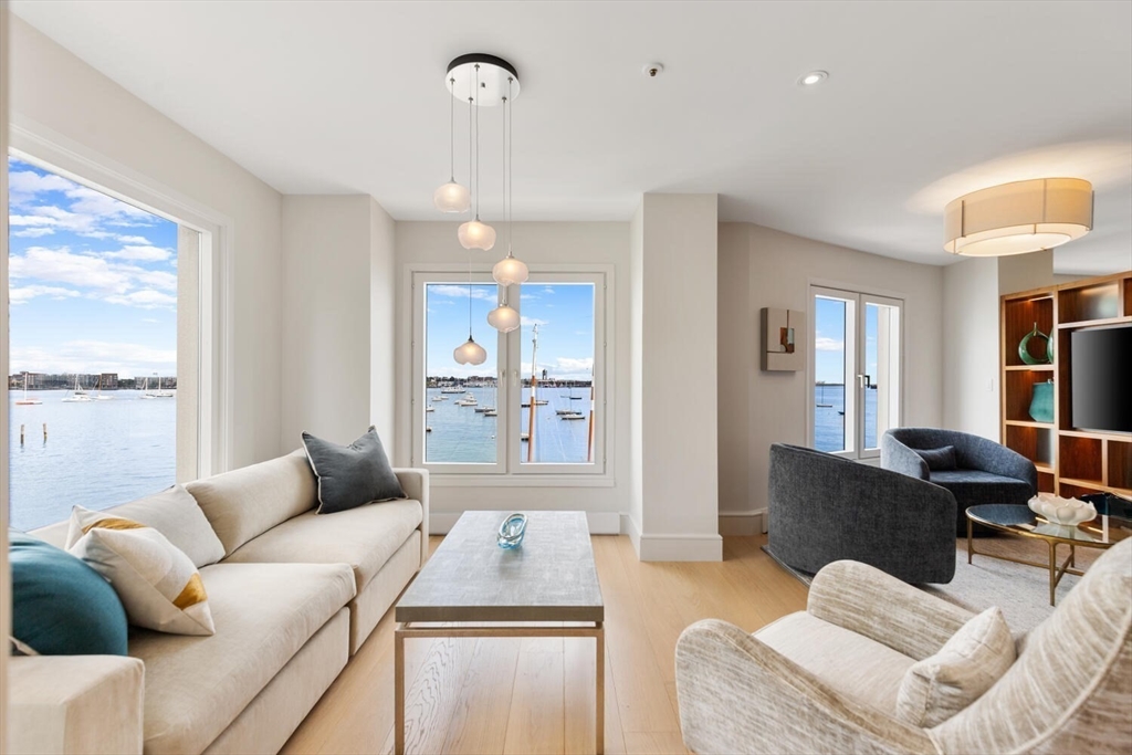 20 Rowes Wharf # 309