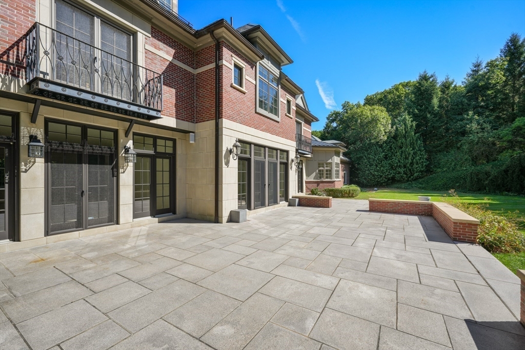 118 Woodland Road