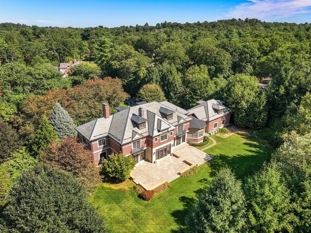 118 Woodland Road