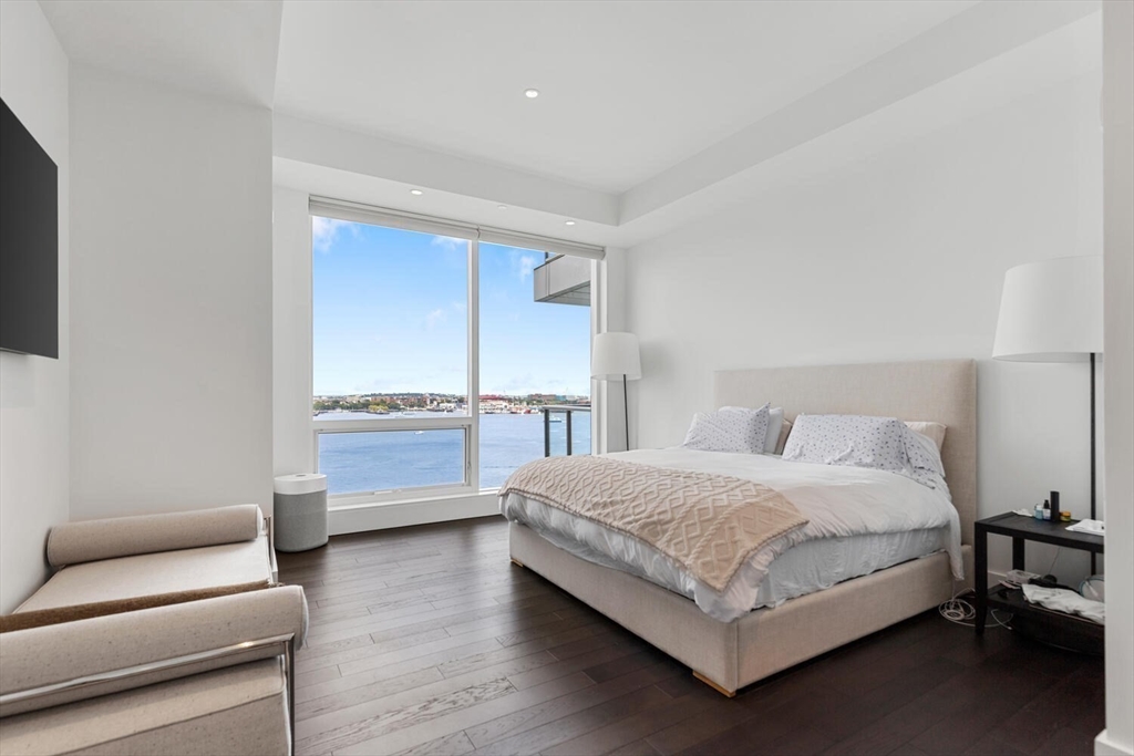 22 Liberty Drive # 10D