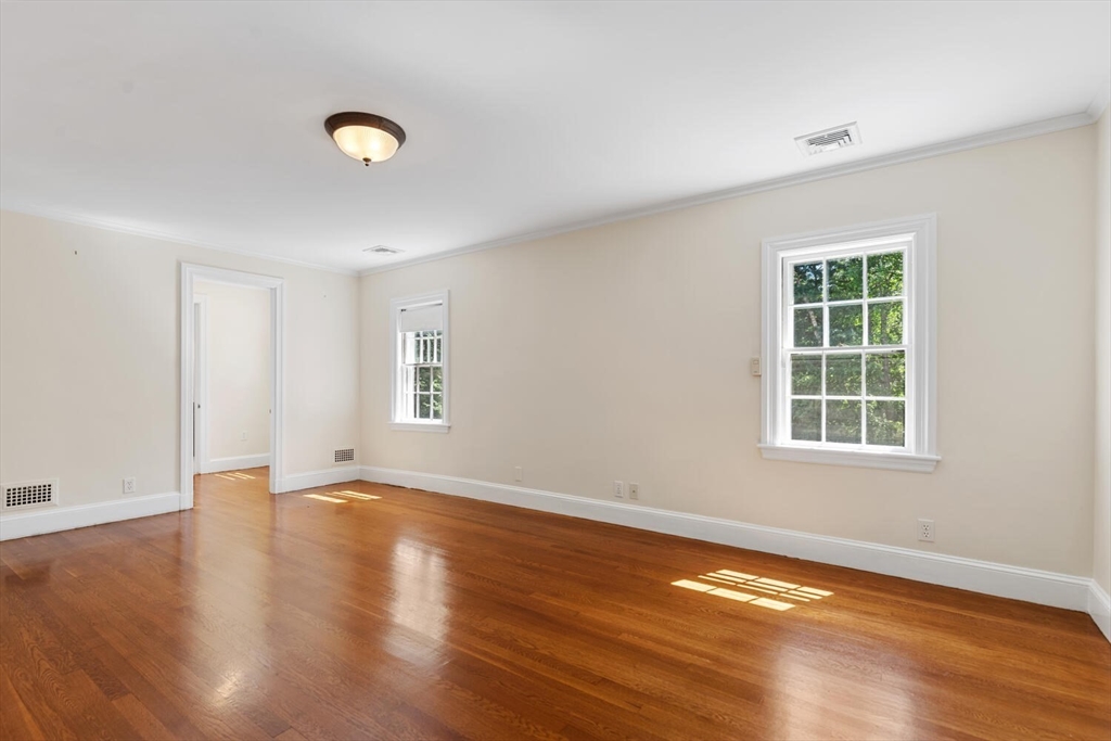167 Willard Rd