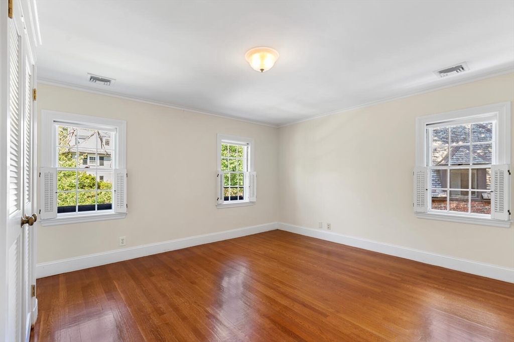 167 Willard Rd