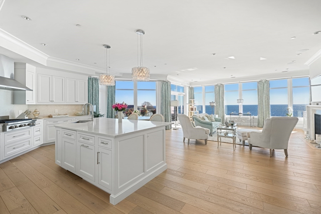 35 Littles Point Rd # 201 Unit: S-201