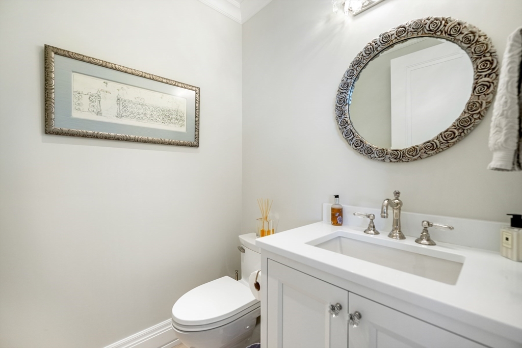 35 Littles Point Road # 201 Unit: S-201