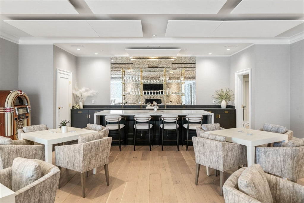 35 Littles Point Road # 201 Unit: S-201