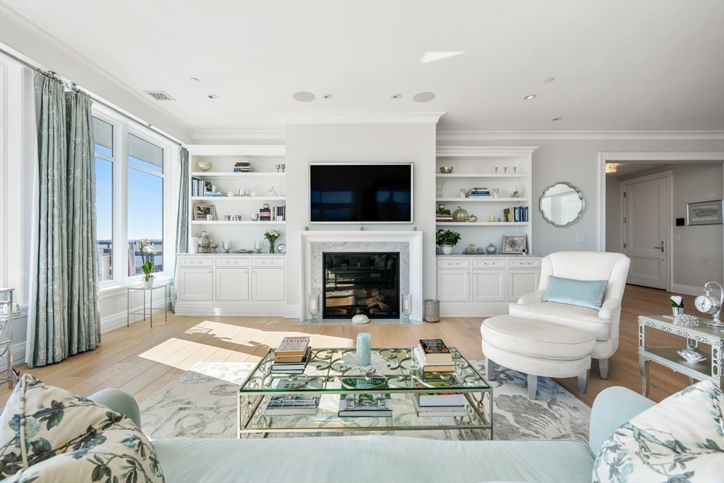 35 Littles Point Road # 201 Unit: S-201