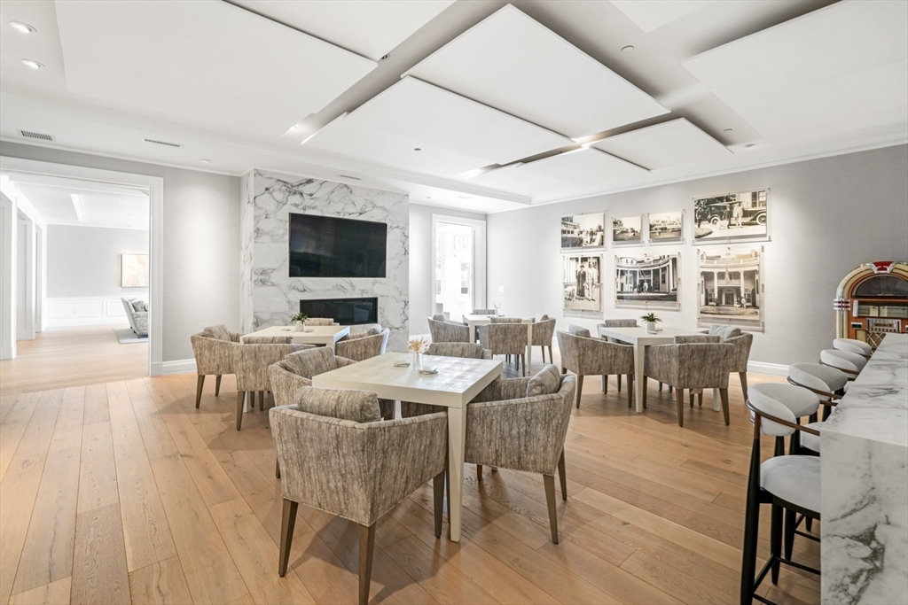 35 Littles Point Road # 201 Unit: S-201