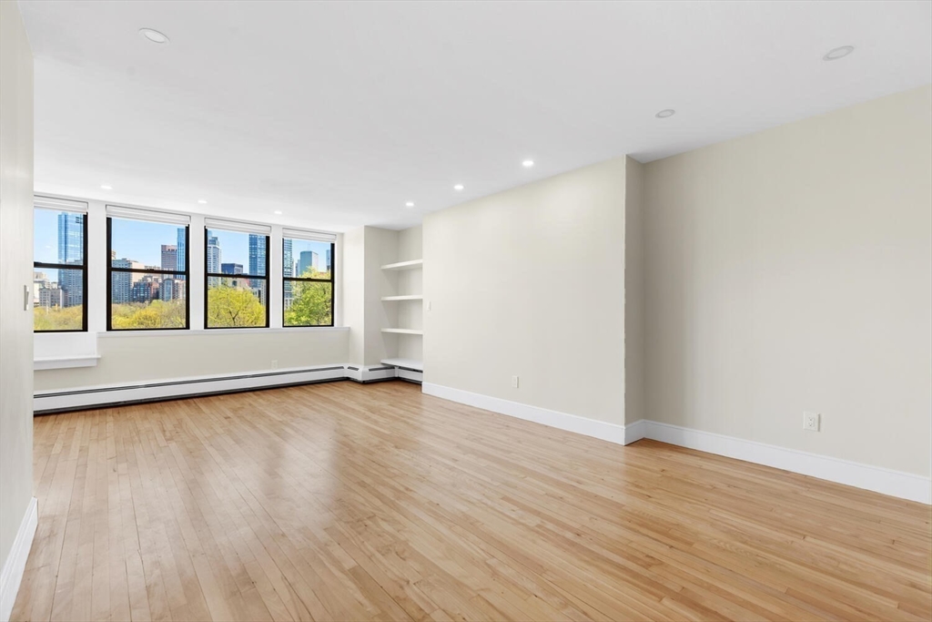 19 Arlington St Unit 53