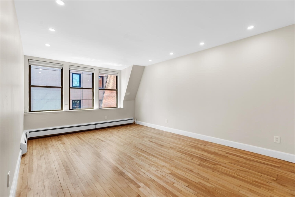 19 Arlington St Unit 53