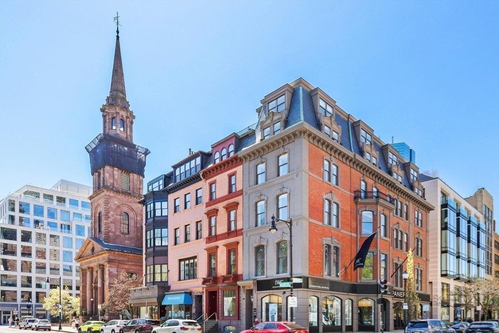 19 Arlington St Unit 53