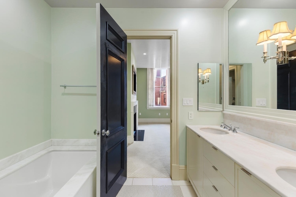 20 Beacon Street # 4