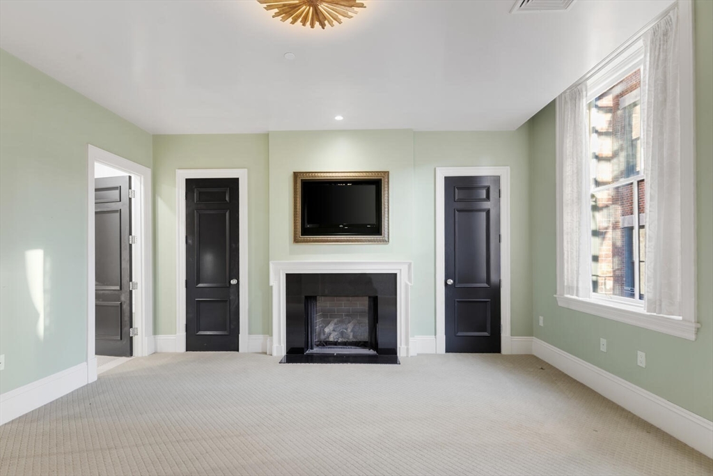 20 Beacon Street # 4