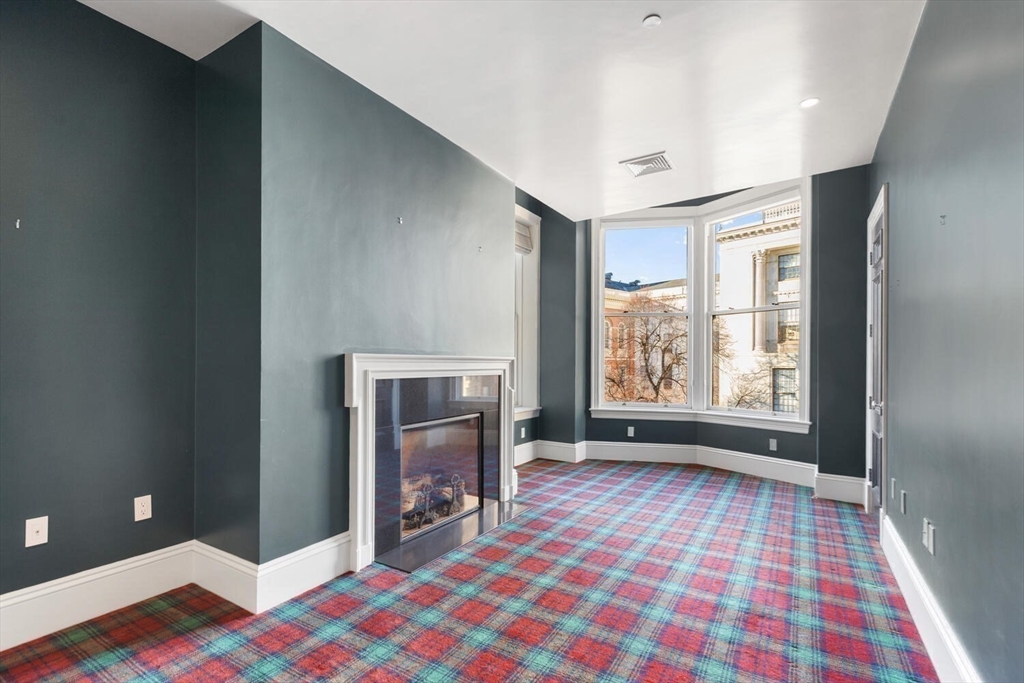 20 Beacon Street # 4