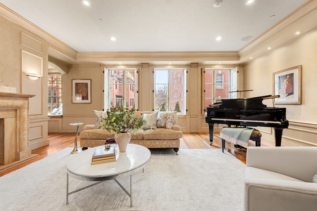 25 Beaver Place
