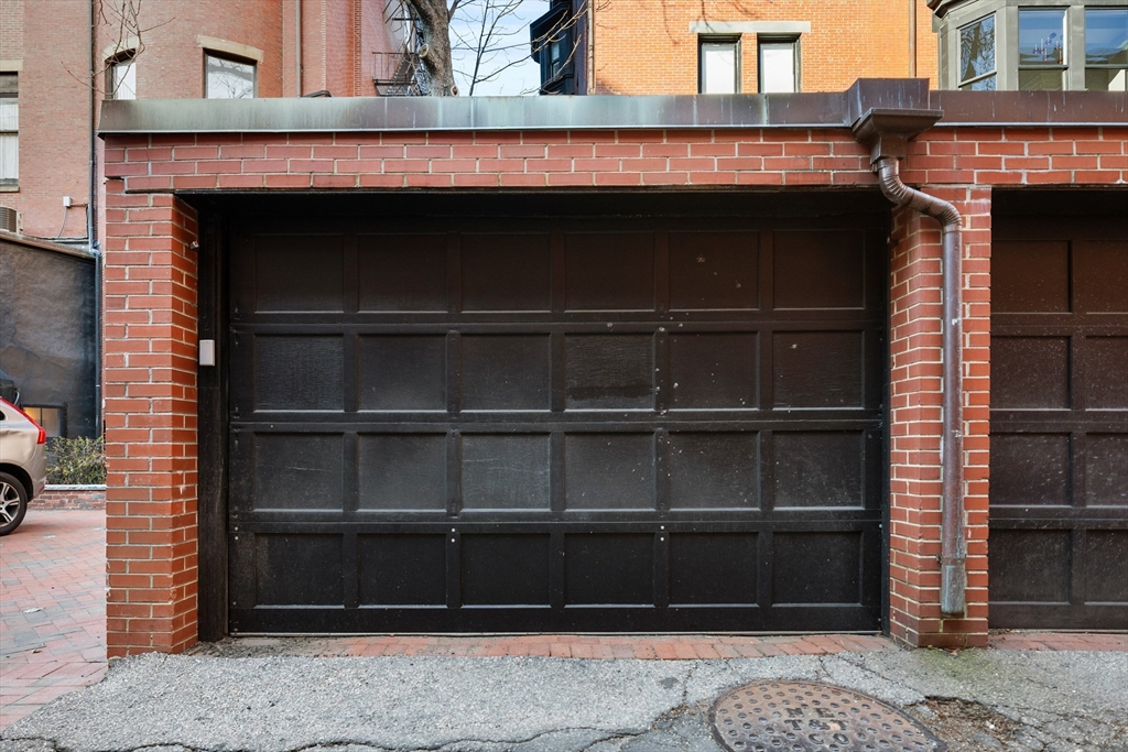 36 Commonwealth Avenue PH