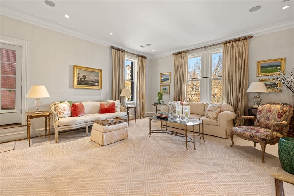 36 Commonwealth Avenue PH
