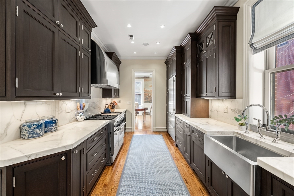 36 Commonwealth Avenue PH