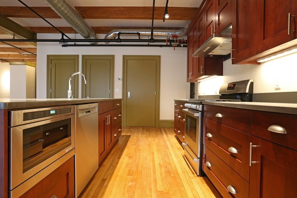 144 Lincoln Street # 5