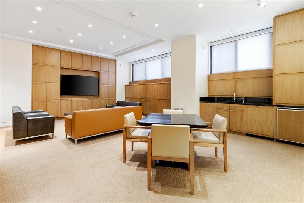 180 Beacon Street # 4A