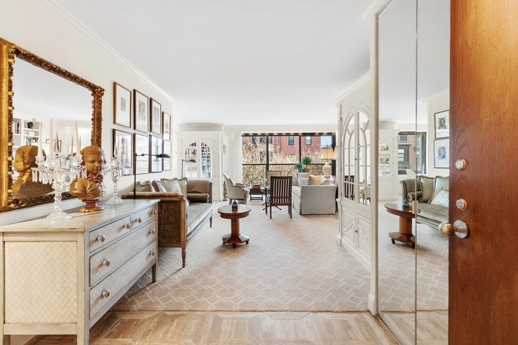 180 Beacon Street # 4A