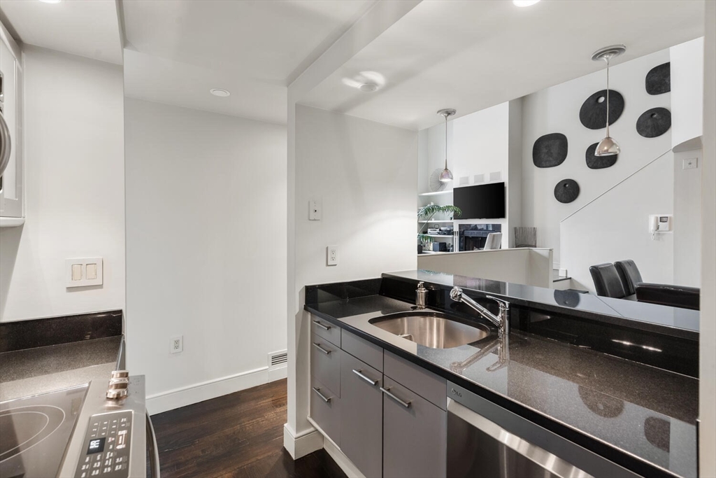 201 Newbury Street # 202