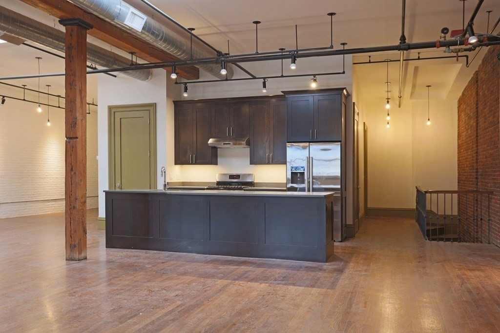 144 Lincoln Street # 6