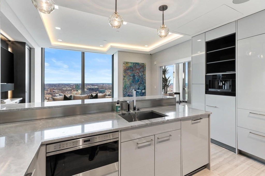 1 Dalton Street Unit 3801