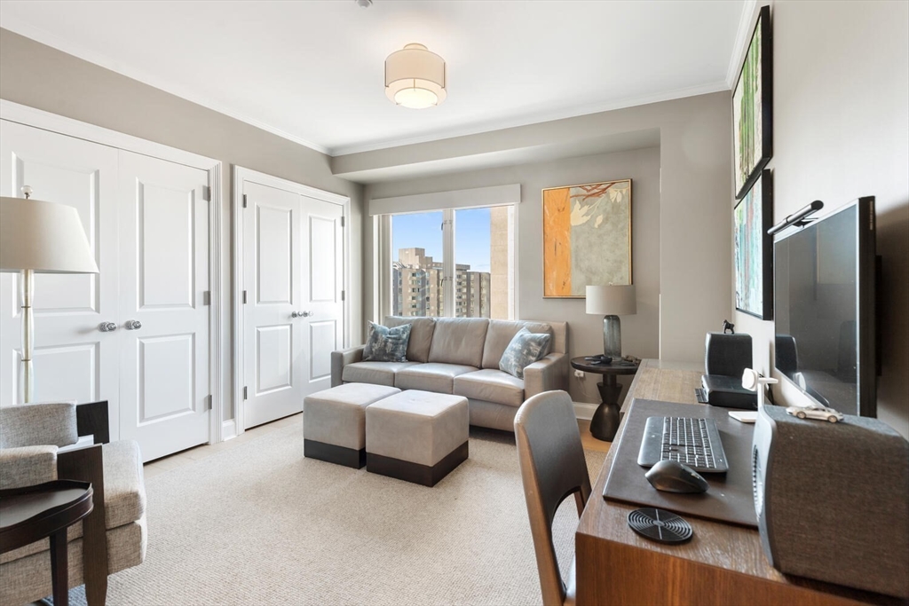 100 Belvidere Street # 7A